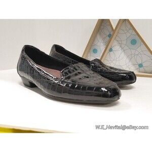 Clarks Everyday Active Air Women US 8.5W Black Croc Print Leather Slip On Loafer